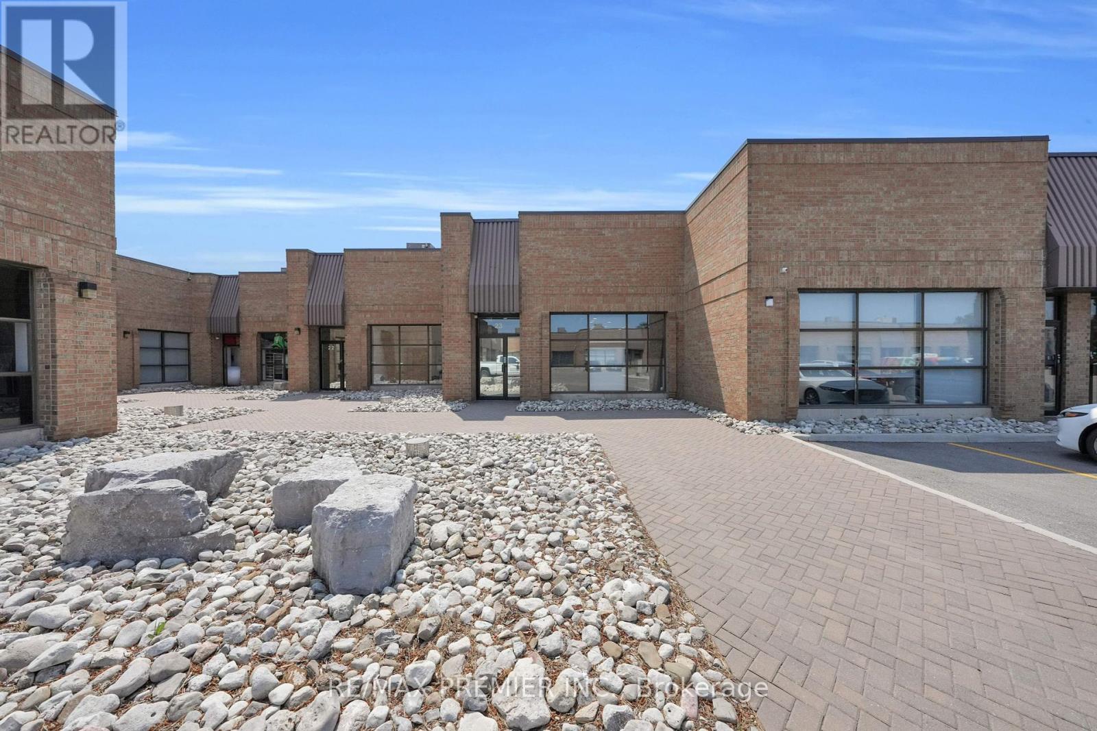 23 - 71 MARYRCROFT AVENUE, Vaughan, Ontario