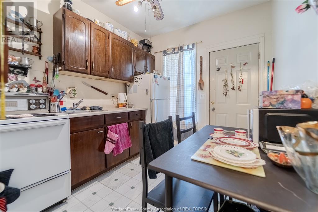 121-127 Aylmer Avenue, Windsor, Ontario N9A 1S8 - Photo 16 - 25015387