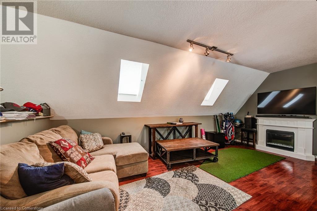 1023 Maple Leaf Street, Wellesley, Ontario  N0B 2T0 - Photo 25 - 40747599