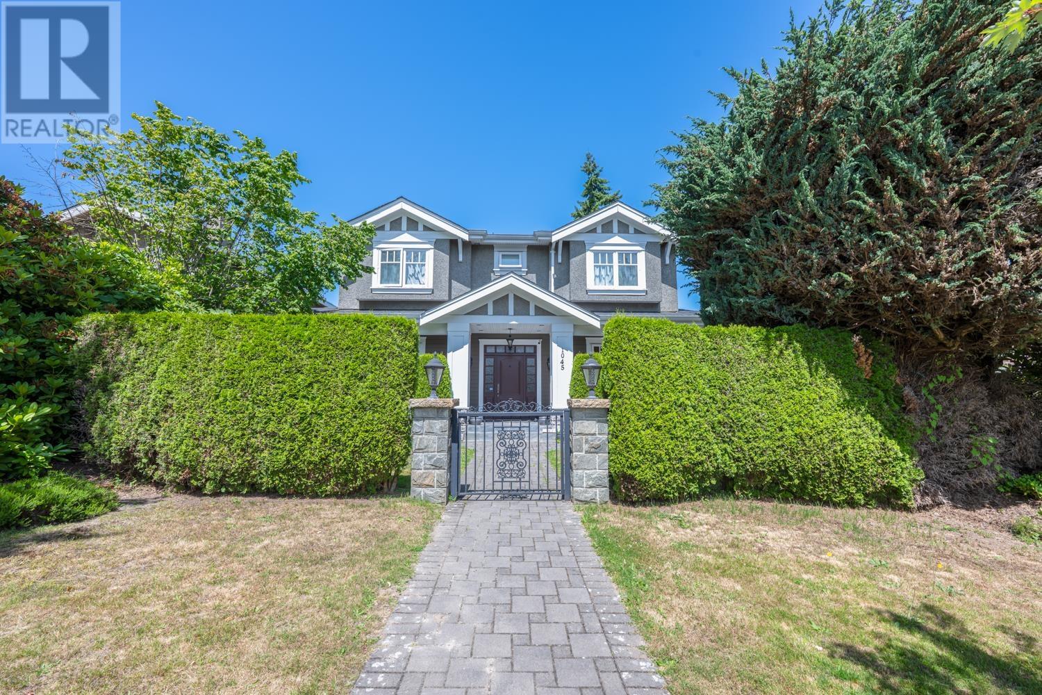 Property at 1045 W 50TH AVENUE image 3