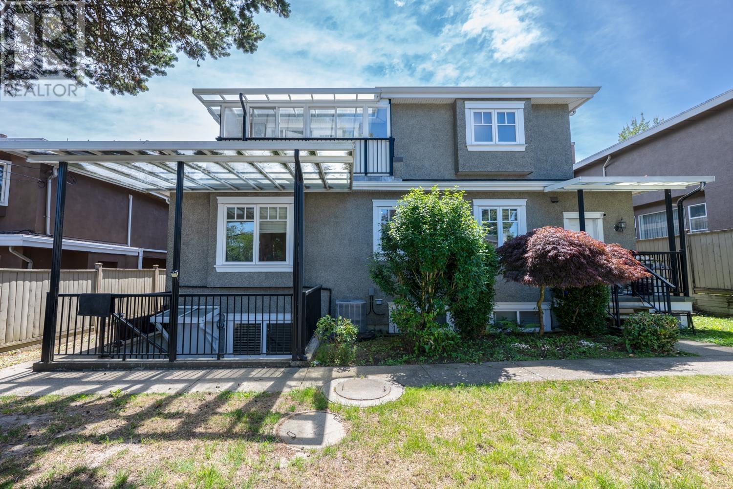 Property at 1045 W 50TH AVENUE image 4