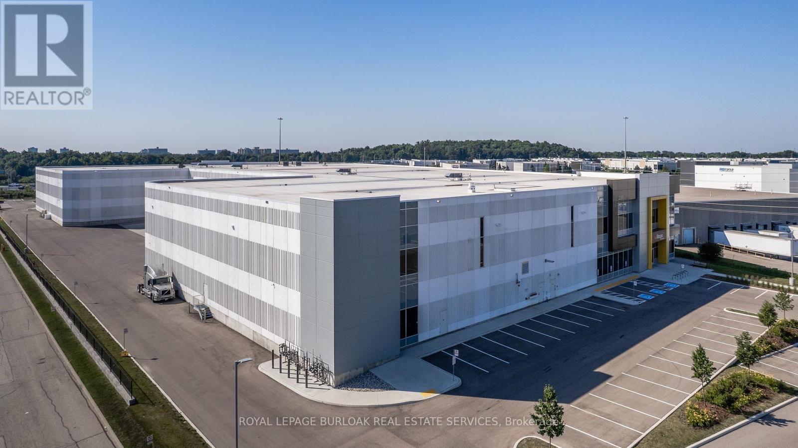 Unit 1 - 2385 Meadowpine Boulevard, Mississauga, Ontario  L5N 6C3 - Photo 7 - W12268627