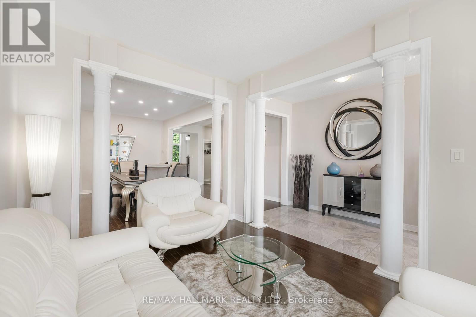 Property at 262 ELBERN MARKELL DRIVE image 5