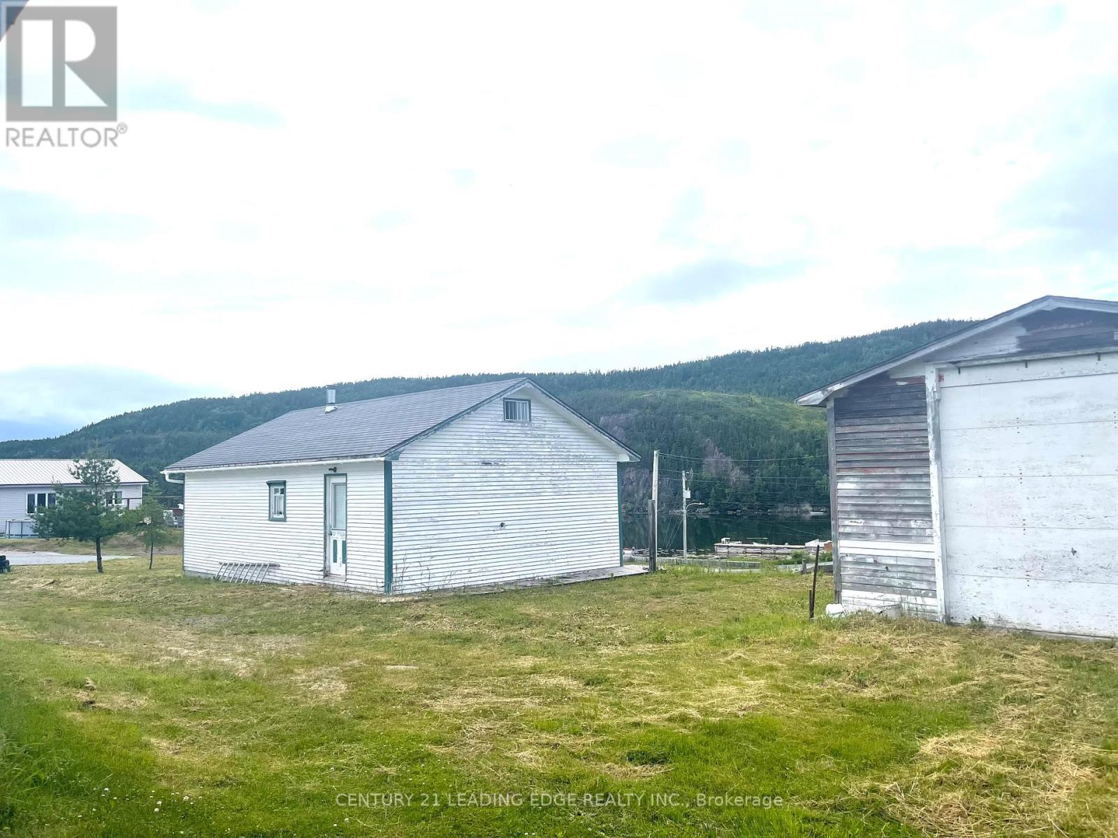 167 Fault Drive, Newfoundland, Newfoundland & Labrador  A0G 1X0 - Photo 1 - X12268630