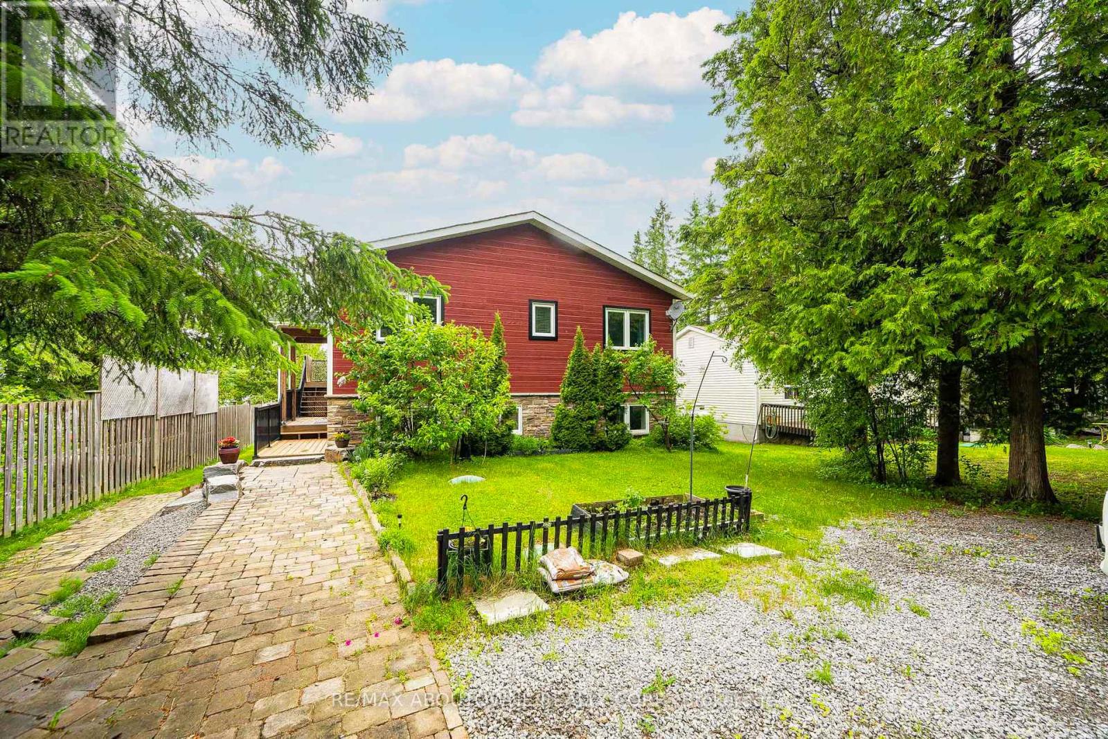 87 Paradise Road, Kawartha Lakes (Carden), Ontario  K0M 1B0 - Photo 4 - X12268684