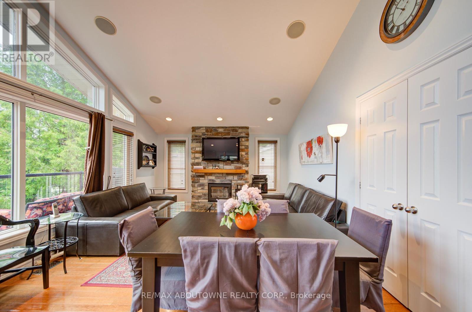 87 Paradise Road, Kawartha Lakes (Carden), Ontario  K0M 1B0 - Photo 8 - X12268684