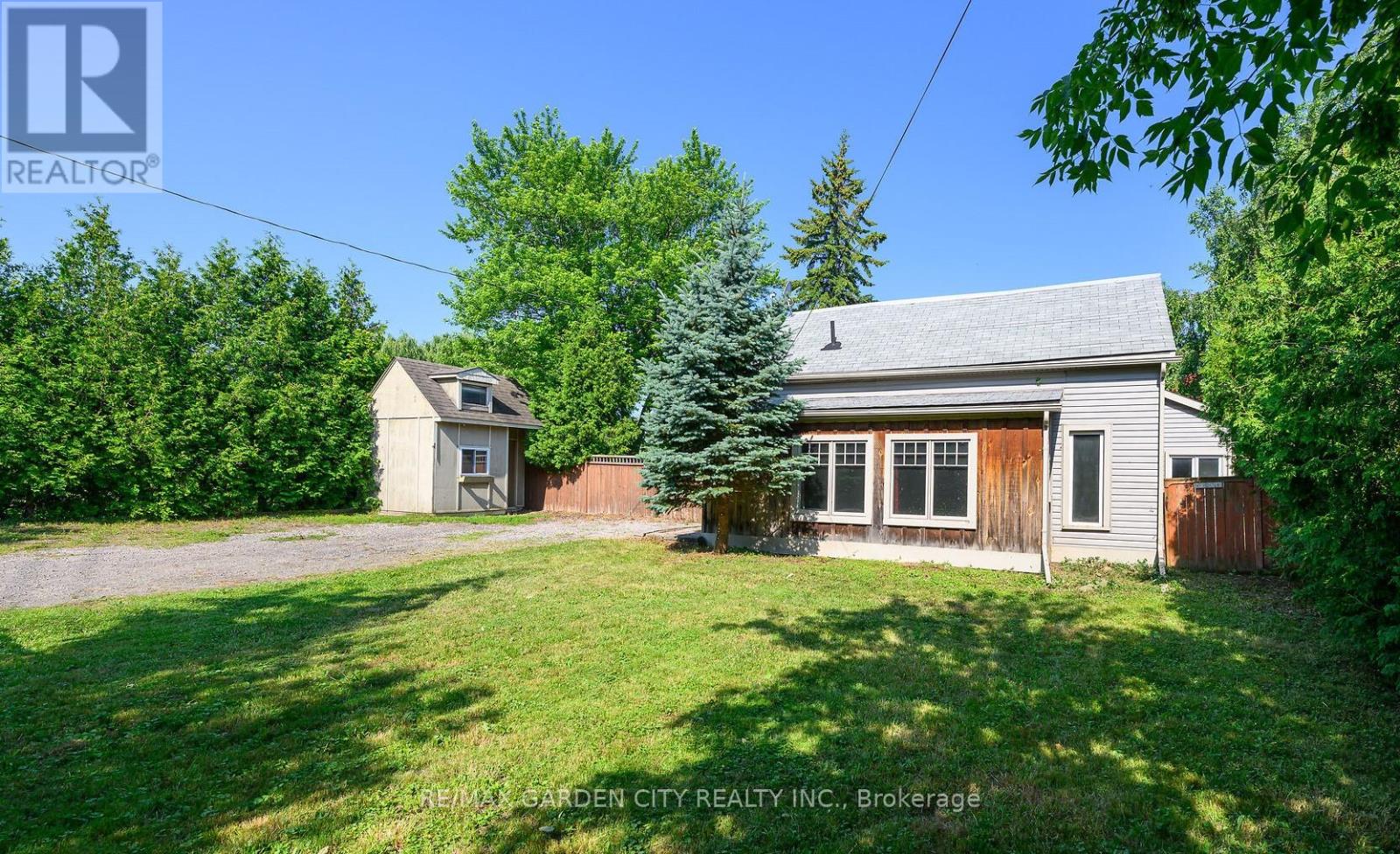 Property at 126 MOUNTAIN ROAD image 1