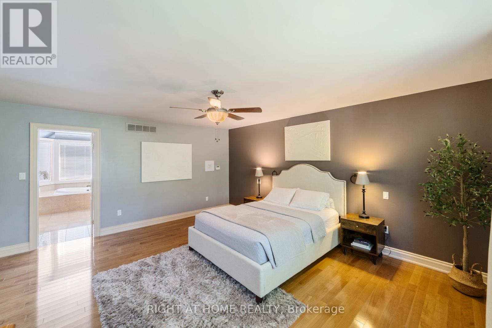 7775 St Augustine Crescent, Niagara Falls (Mt. Carmel), Ontario  L2H 2X3 - Photo 18 - X12268823