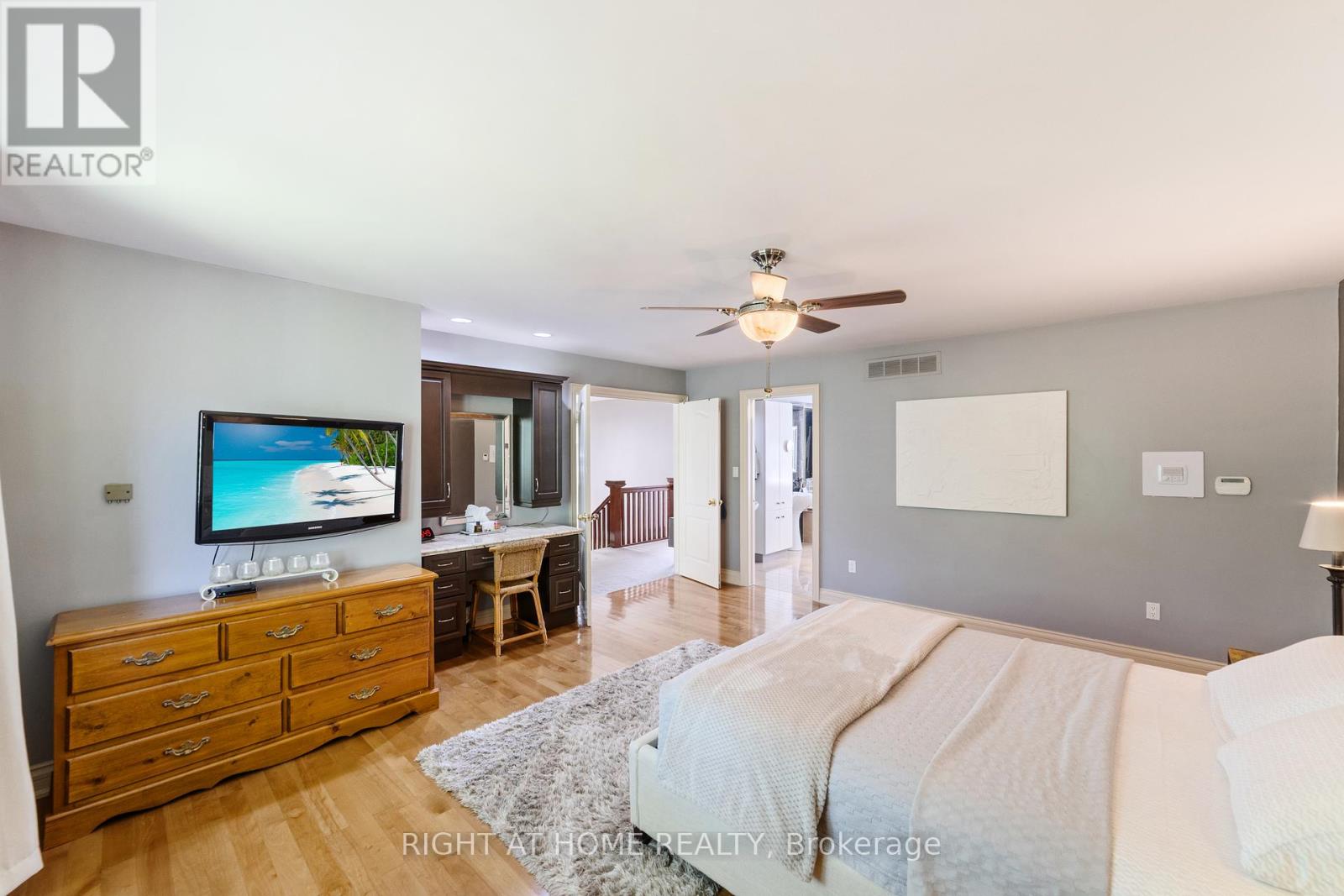 7775 St Augustine Crescent, Niagara Falls (Mt. Carmel), Ontario  L2H 2X3 - Photo 19 - X12268823