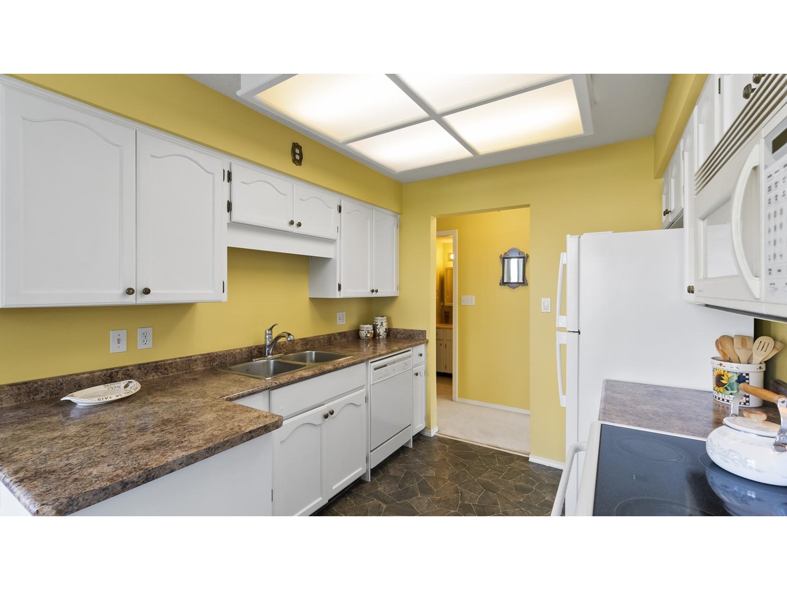 210 32145 Old Yale Road, Abbotsford, British Columbia  V2T 2C8 - Photo 12 - R2991822