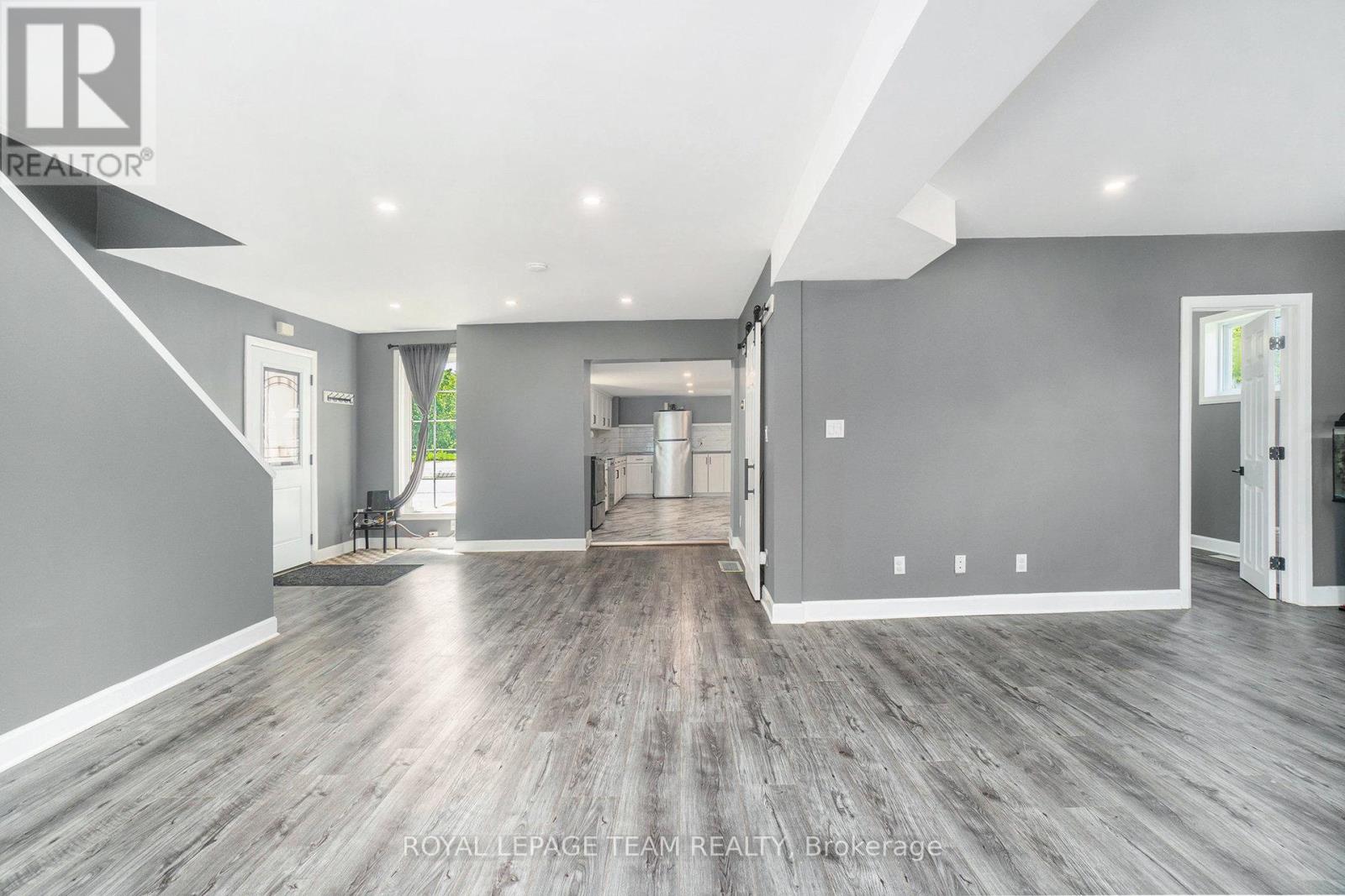 649 County Rd 29 Road, Elizabethtown-Kitley, Ontario  K0G 1G0 - Photo 11 - X12268840
