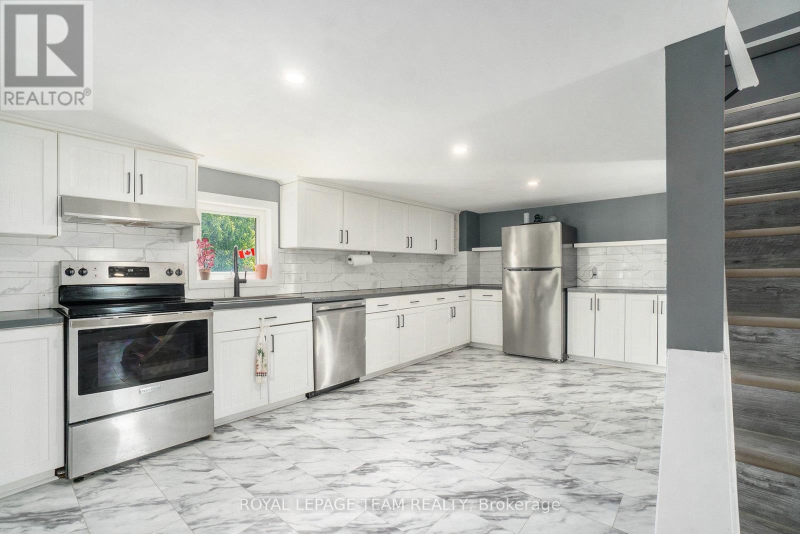 649 County Rd 29 Road, Elizabethtown-Kitley, Ontario  K0G 1G0 - Photo 16 - X12268840