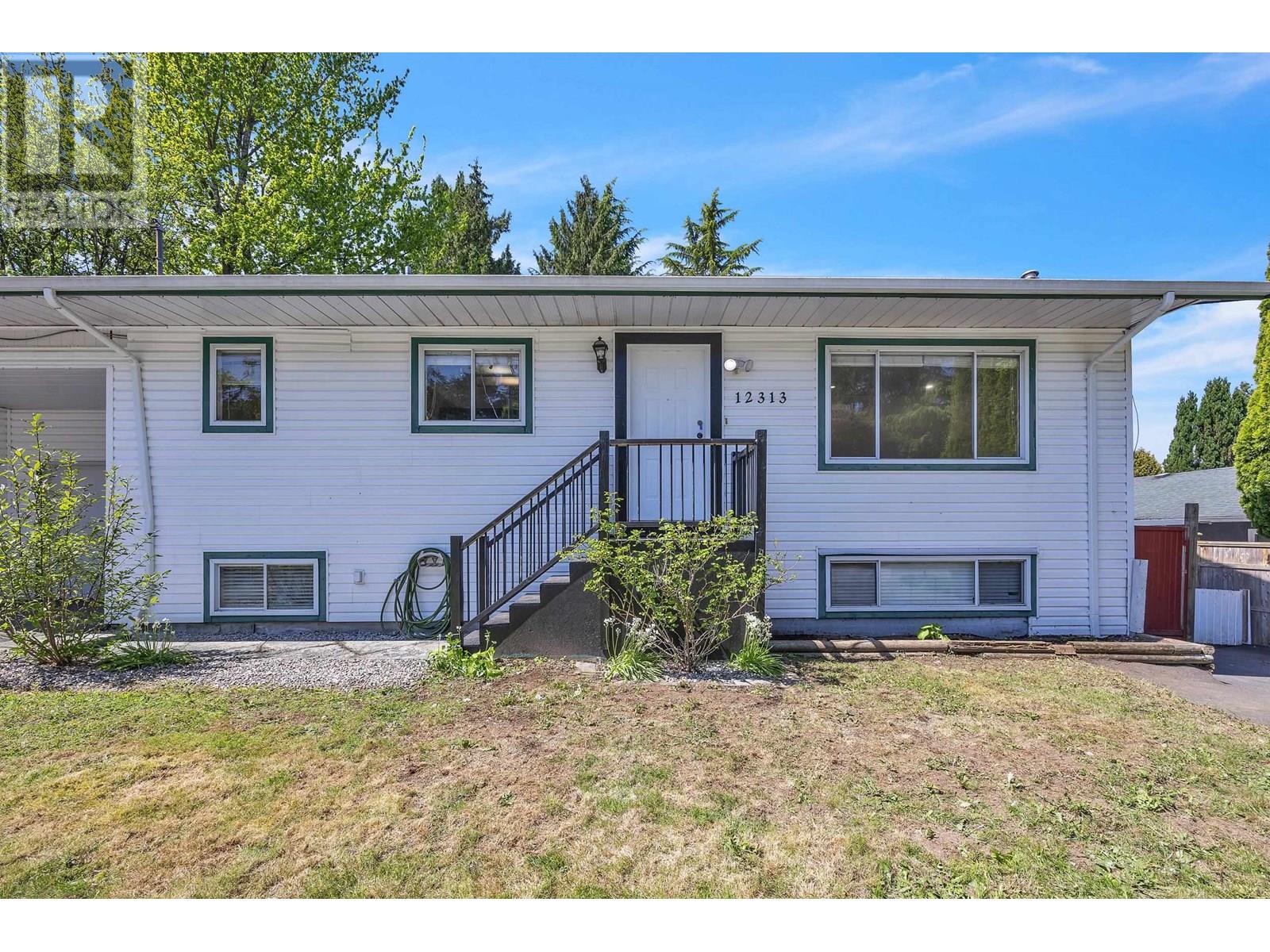 12313 228 Street, Maple Ridge, British Columbia  V2X 6M5 - Photo 1 - R3023886