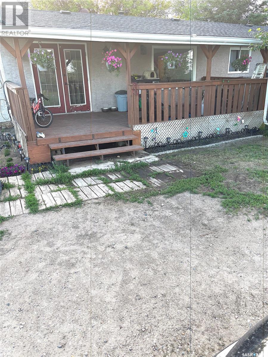 Kreller Acreage, Biggar Rm No. 347, Saskatchewan  S0K 0M0 - Photo 2 - SK011853