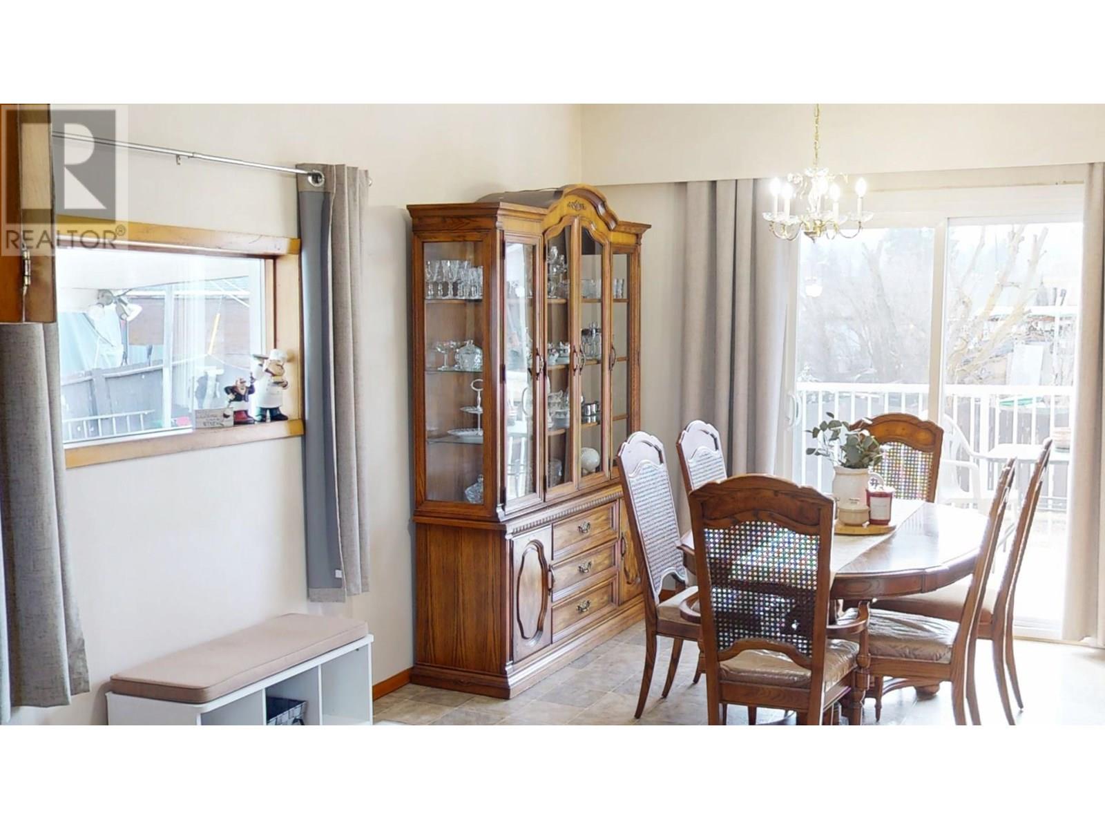 200 3rd Avenue S, Cranbrook, British Columbia  V1C 2B7 - Photo 10 - 10354793