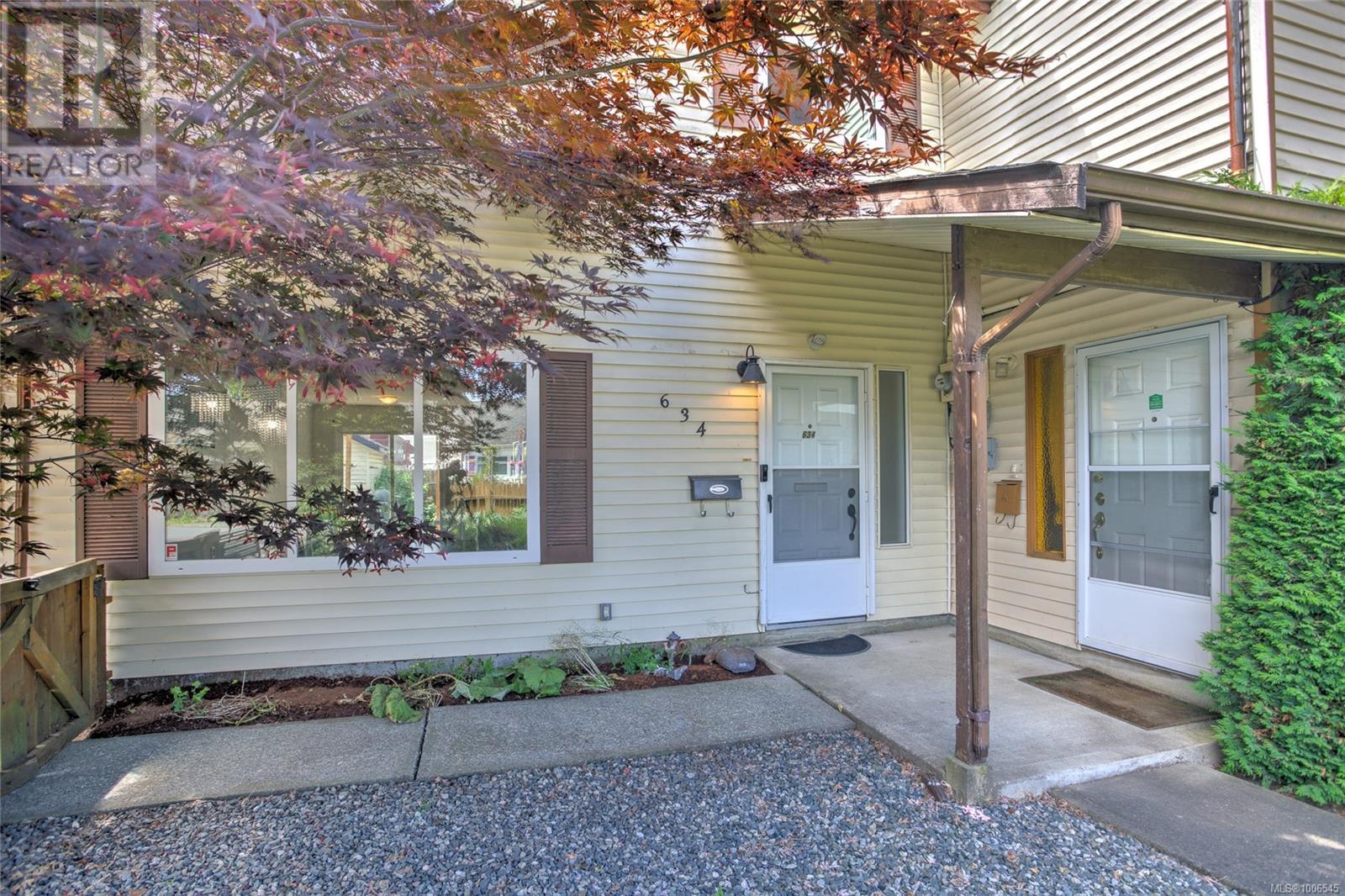 Property at 634 Dobson Rd image 2