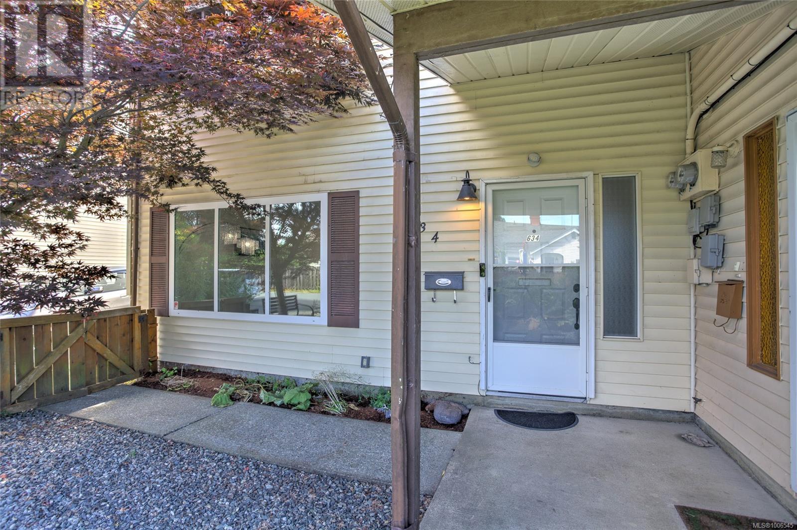 Property at 634 Dobson Rd image 5