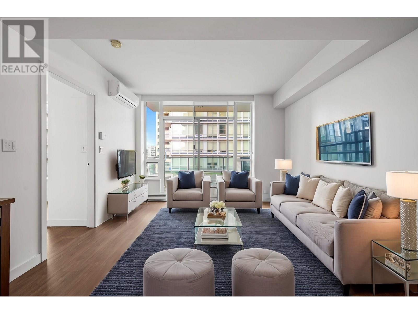 Listing Picture 2 of 23 : 805 5599 COONEY ROAD, Richmond / 烈治文 - 魯藝地產 Yvonne Lu Group - MLS Medallion Club Member