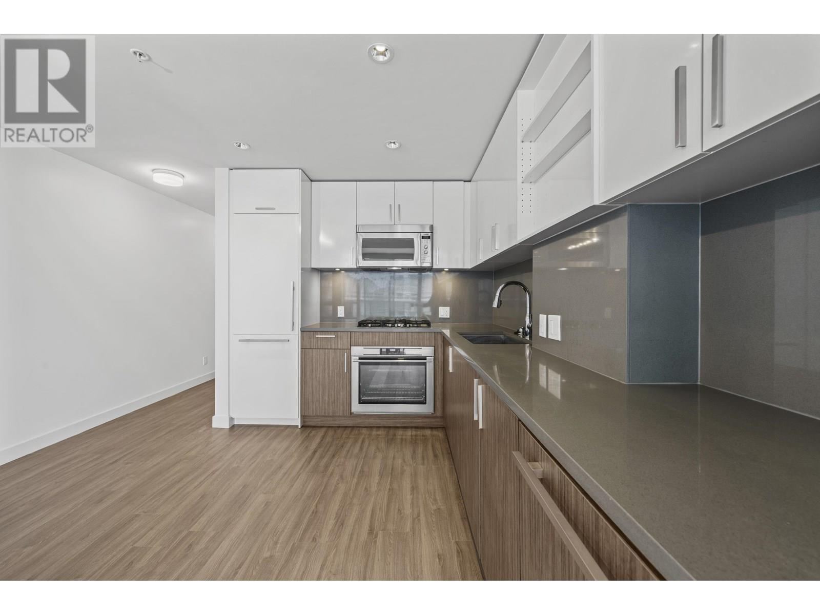 Listing Picture 7 of 23 : 805 5599 COONEY ROAD, Richmond / 烈治文 - 魯藝地產 Yvonne Lu Group - MLS Medallion Club Member