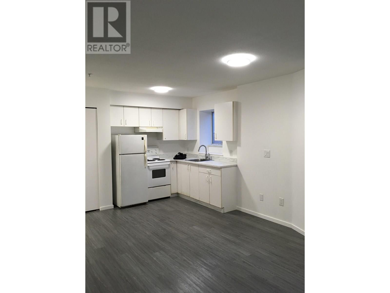 8732 Granville Street, Vancouver, British Columbia  V6P 5A5 - Photo 12 - C8070569