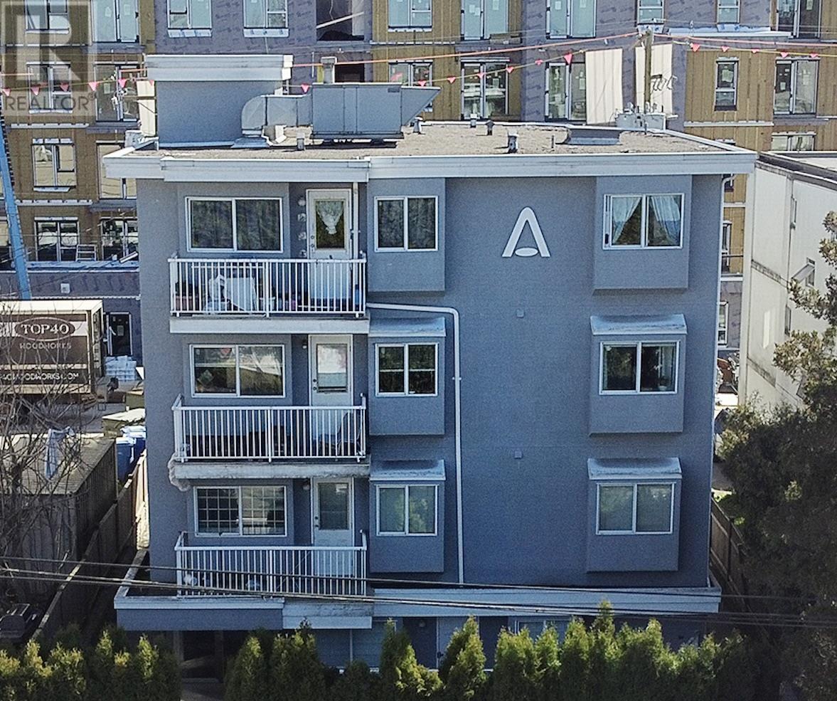 8732 Granville Street, Vancouver, British Columbia  V6P 5A5 - Photo 2 - C8070569