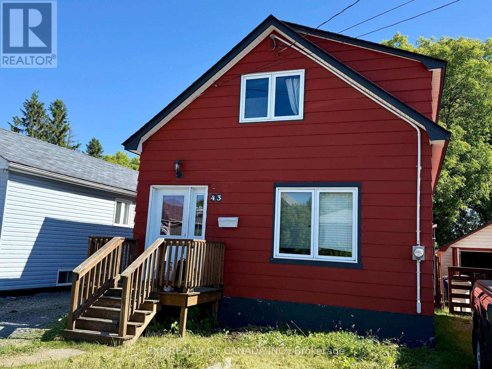 43 CRESCENT AVENUE, Timmins, Ontario