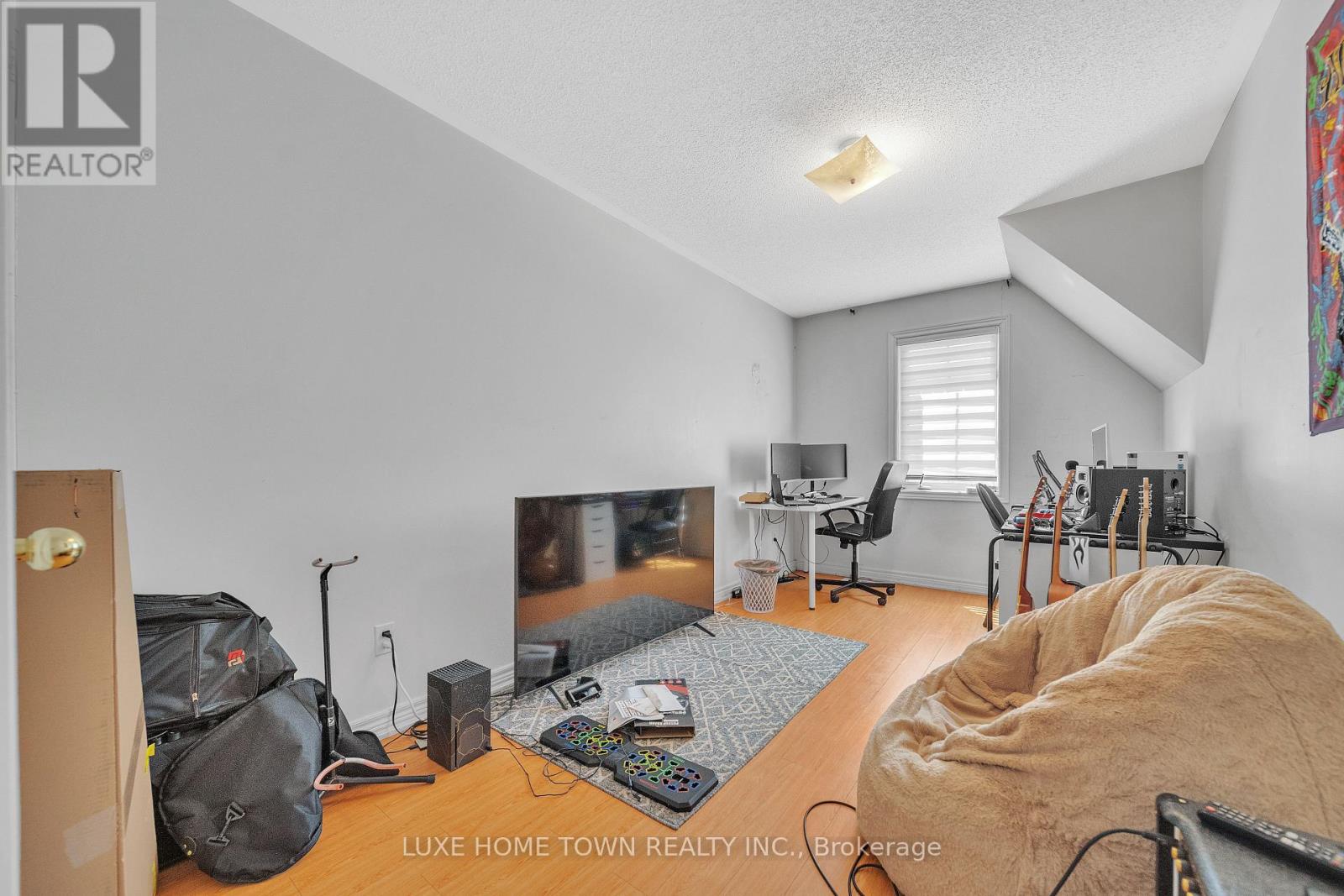 1506 Dusty Drive, Pickering, Ontario  L1X 0C9 - Photo 22 - E12268915