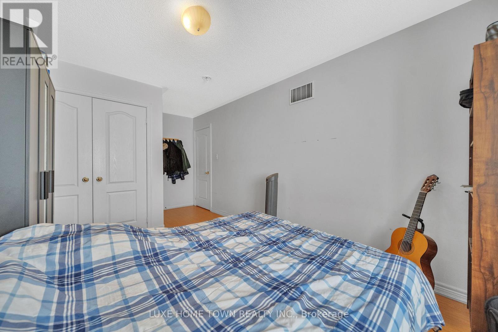 1506 Dusty Drive, Pickering, Ontario  L1X 0C9 - Photo 24 - E12268915