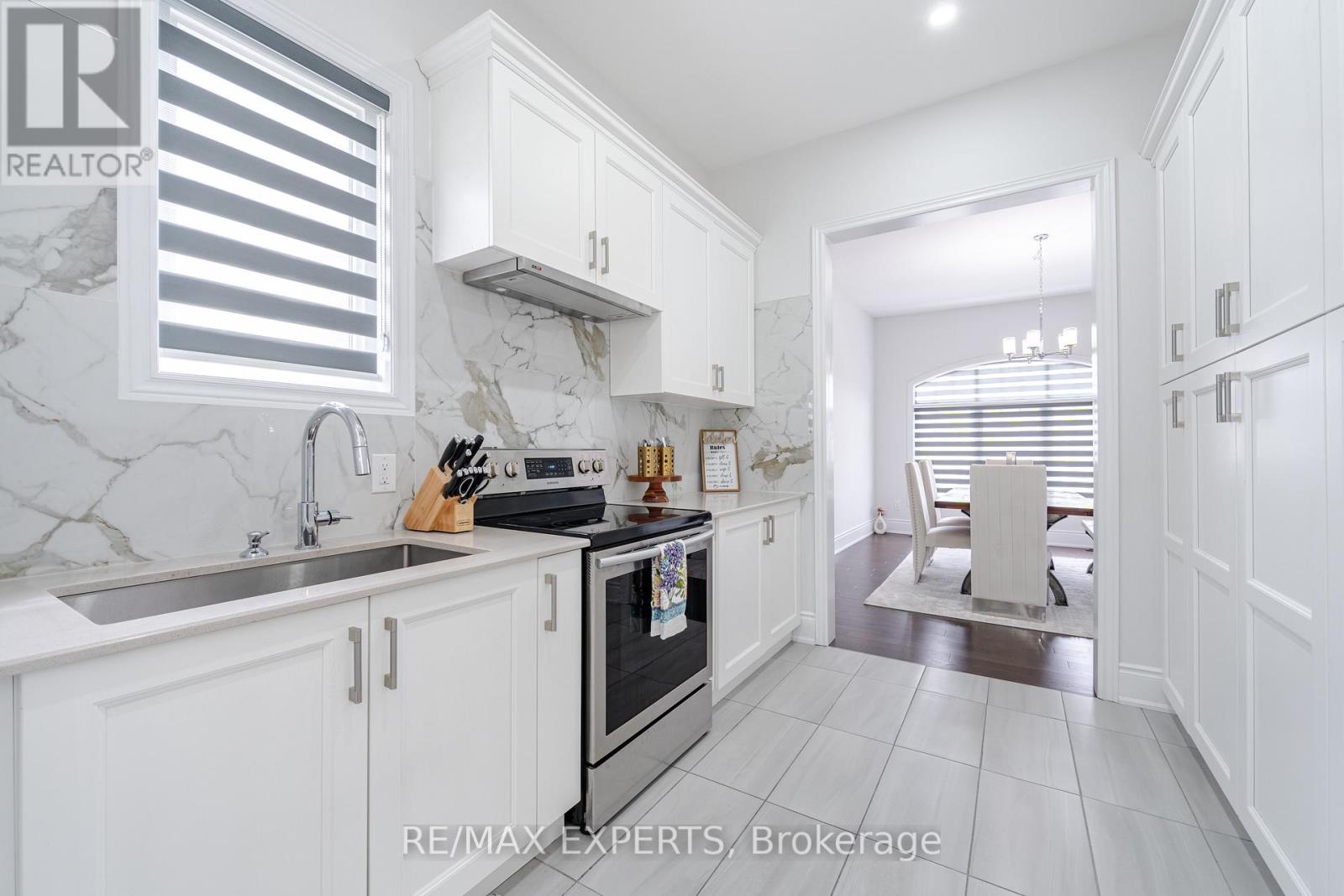 57 Arthur Griffin Crescent, Caledon, Ontario  L7C 3A3 - Photo 16 - W12268884