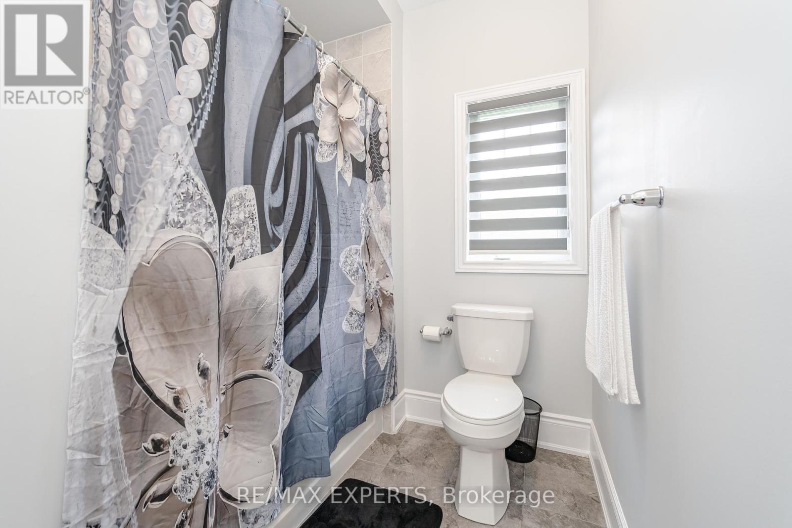 57 Arthur Griffin Crescent, Caledon, Ontario  L7C 3A3 - Photo 30 - W12268884