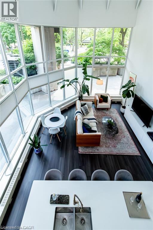 66 BAY Street S Unit# 102, hamilton, Ontario