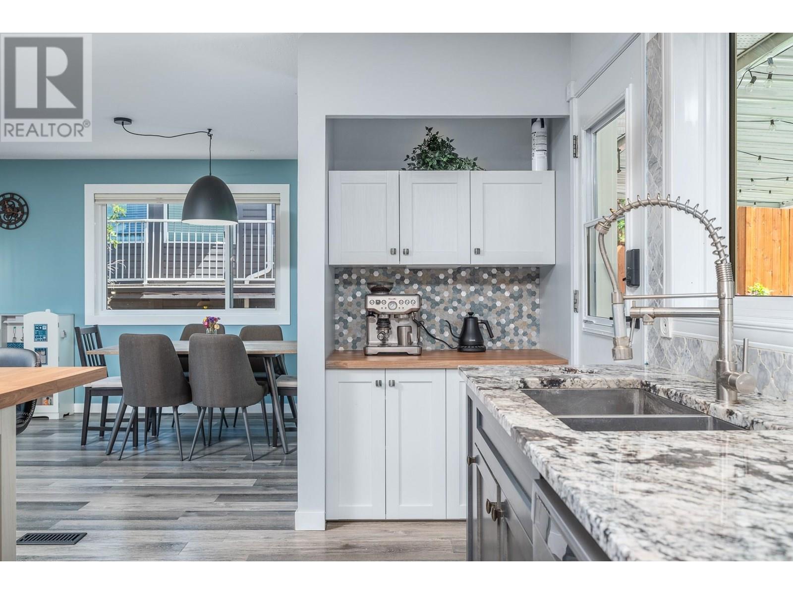 Property at 4499 Cascade Drive image 4