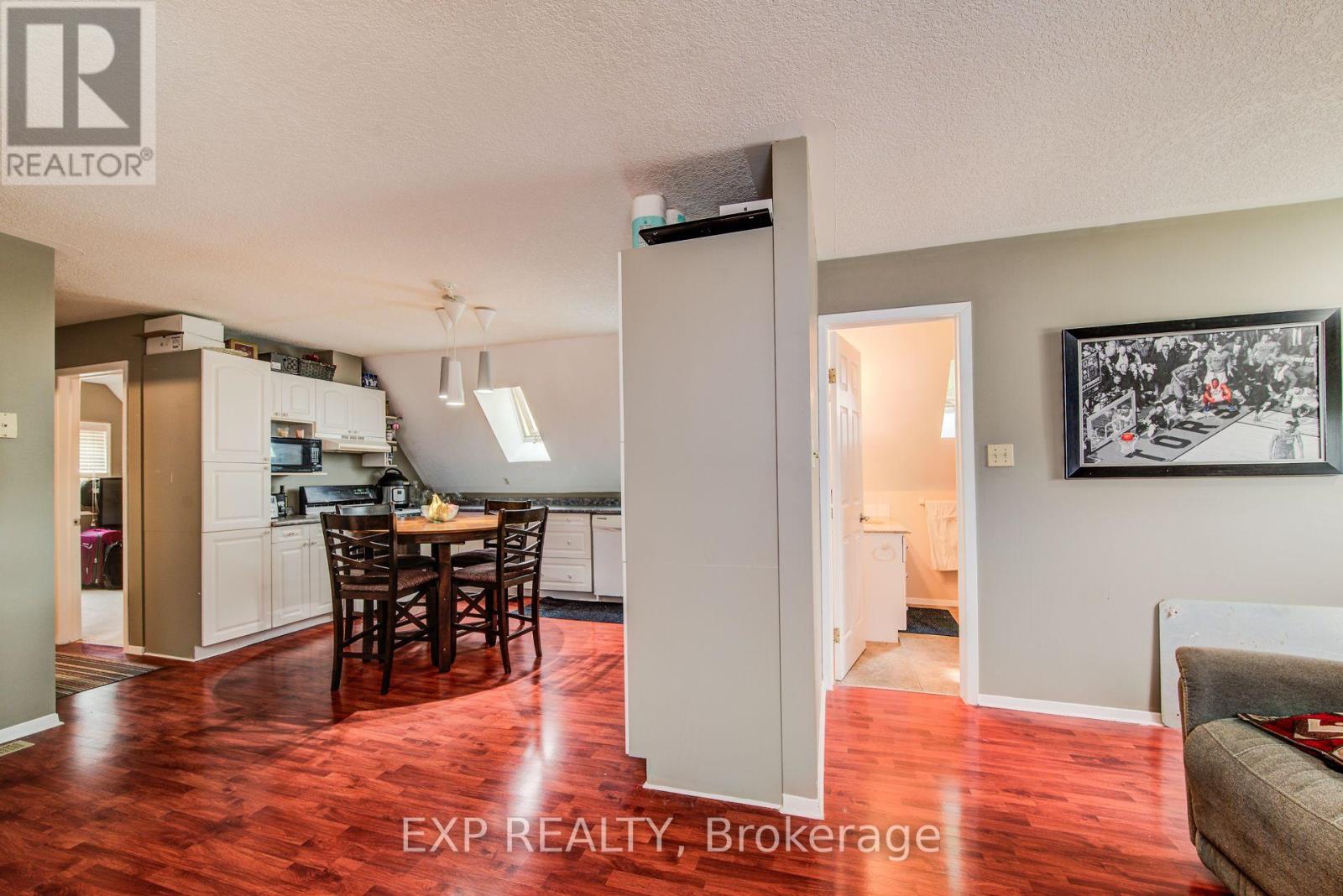 1023 Maple Leaf Street, Wellesley, Ontario  N0B 2T0 - Photo 27 - X12268874