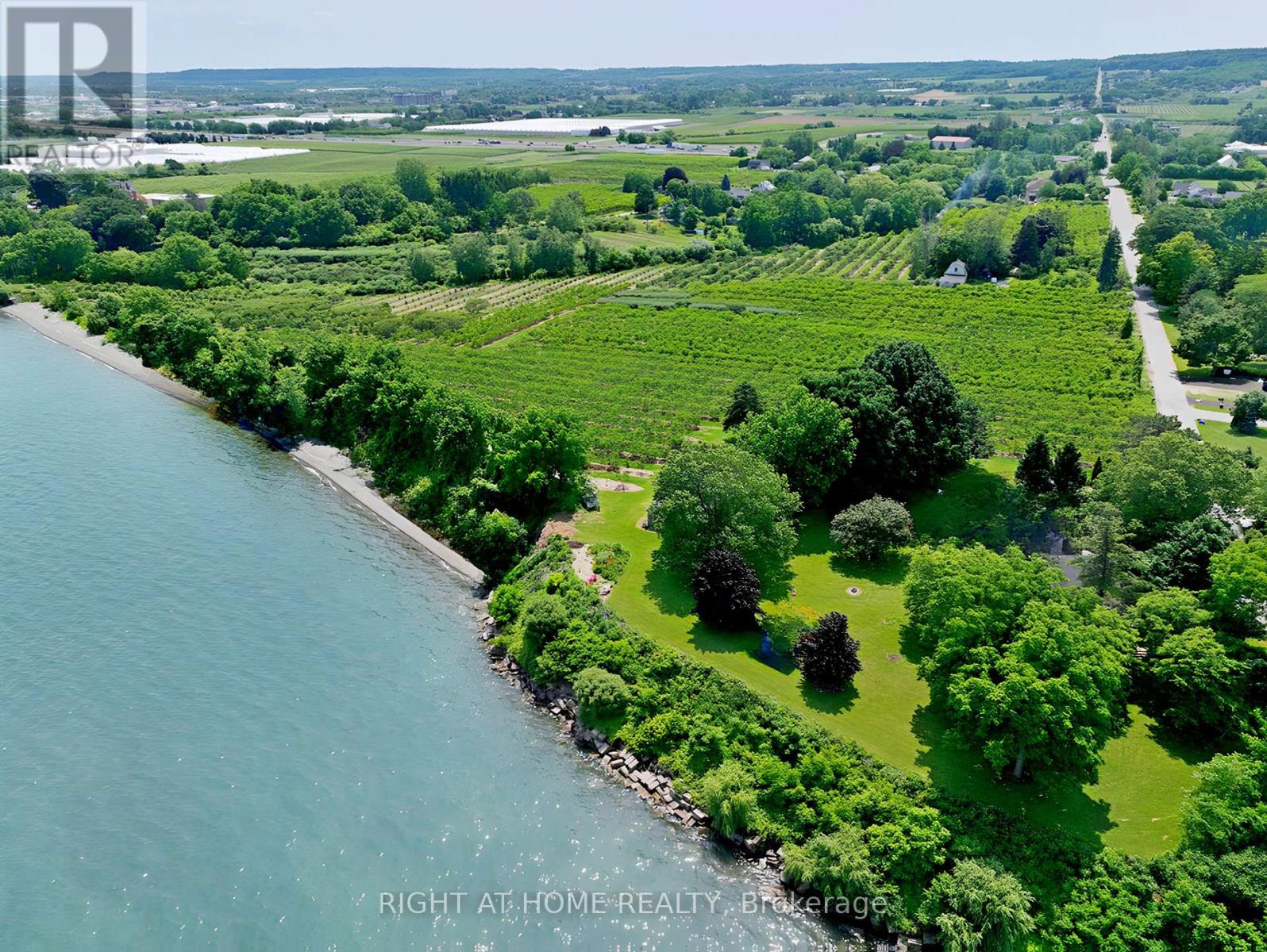 4916 Thirty Road N, Lincoln (Lincoln Lake), Ontario  L3J 1W2 - Photo 9 - X12268888