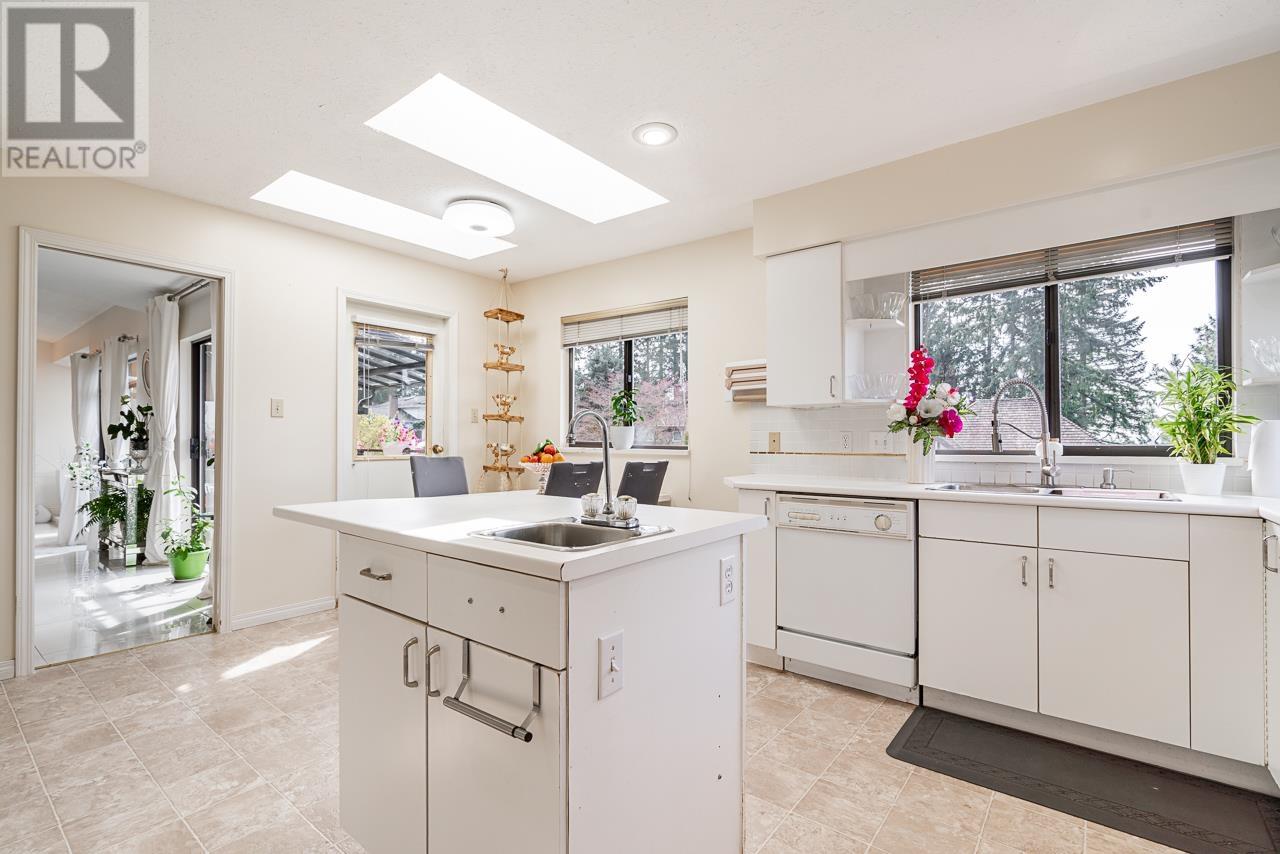 2940 Dresden Way, North Vancouver, British Columbia  V7H 1P6 - Photo 13 - R3023608