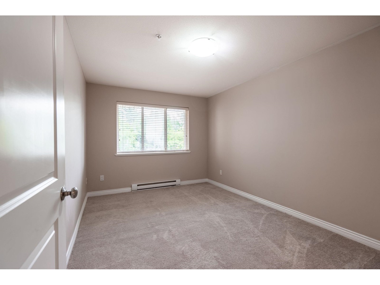 113 10289 133 Street, Surrey, British Columbia  V3T 0B1 - Photo 15 - R3024047