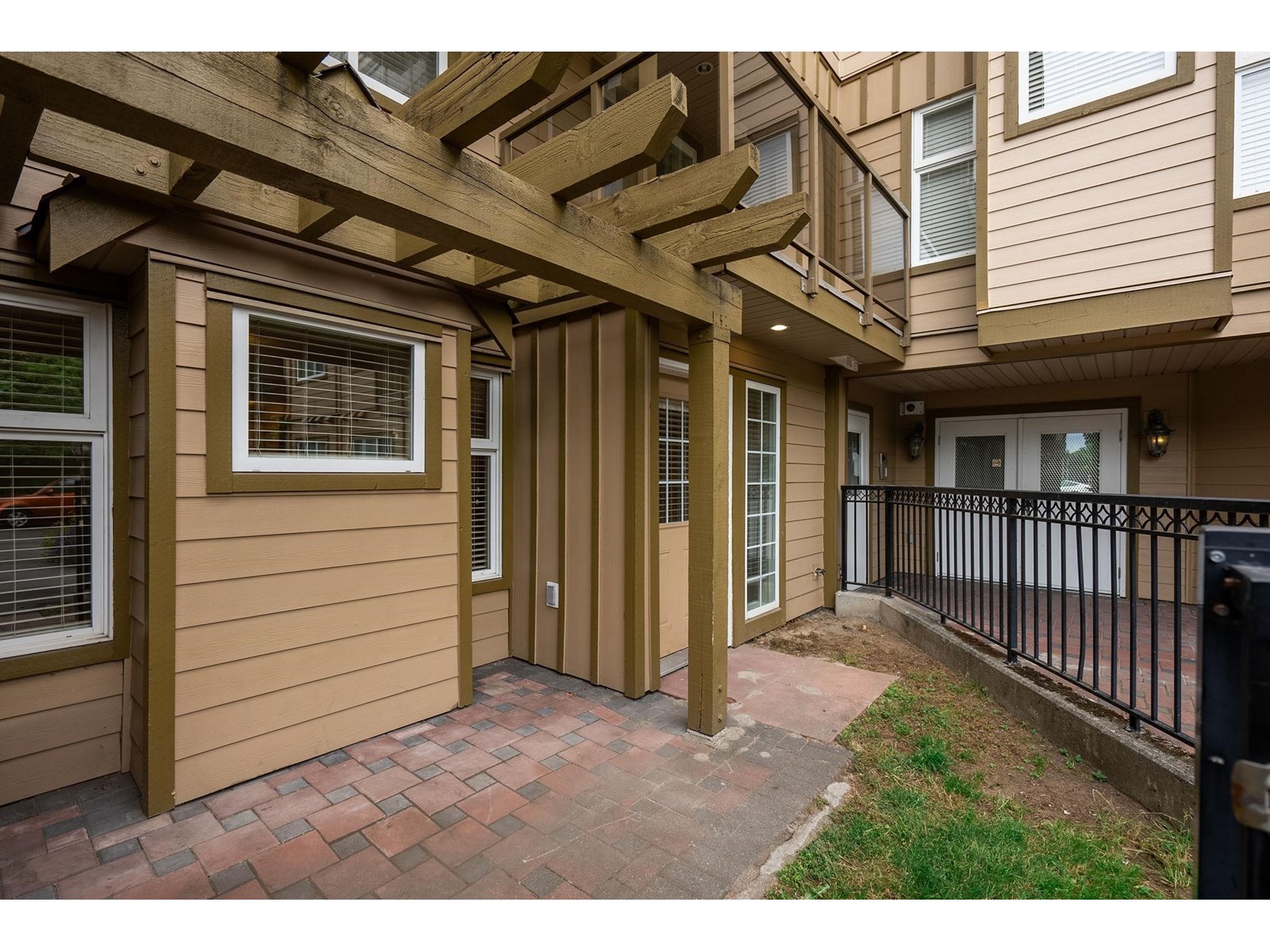 113 10289 133 Street, Surrey, British Columbia  V3T 0B1 - Photo 32 - R3024047