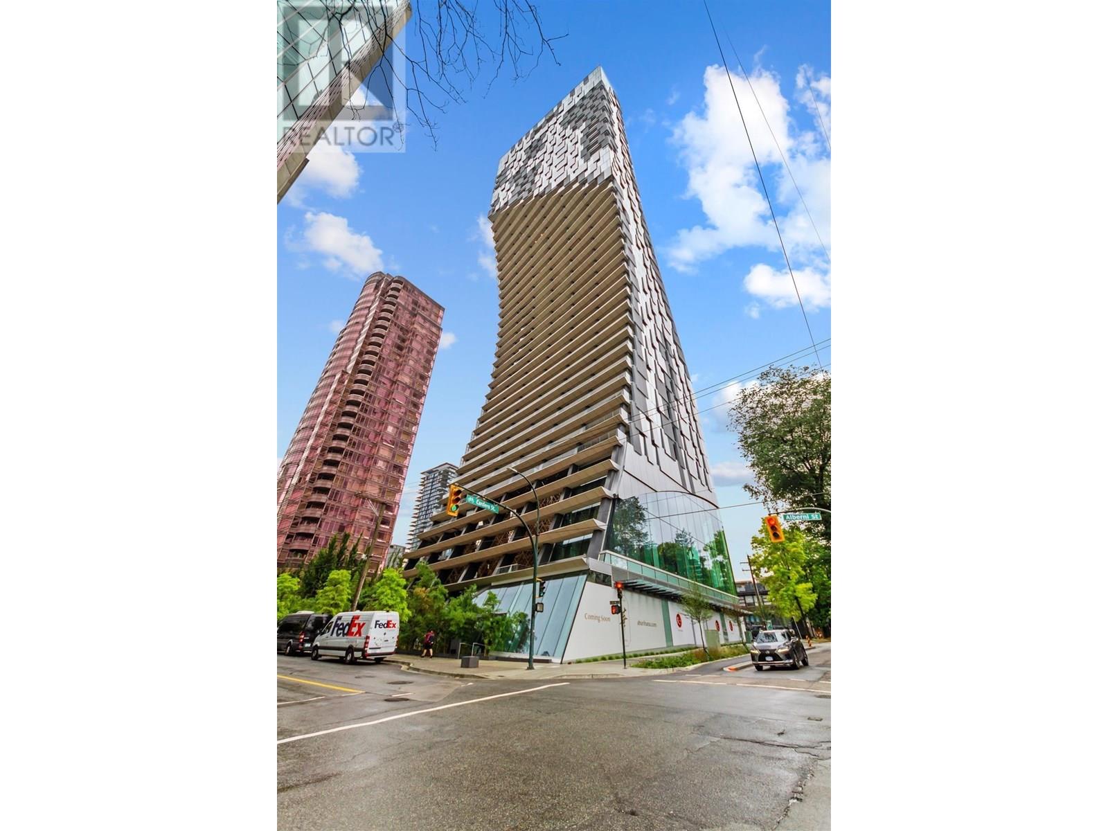 2702 1568 ALBERNI STREET, Vancouver, British Columbia