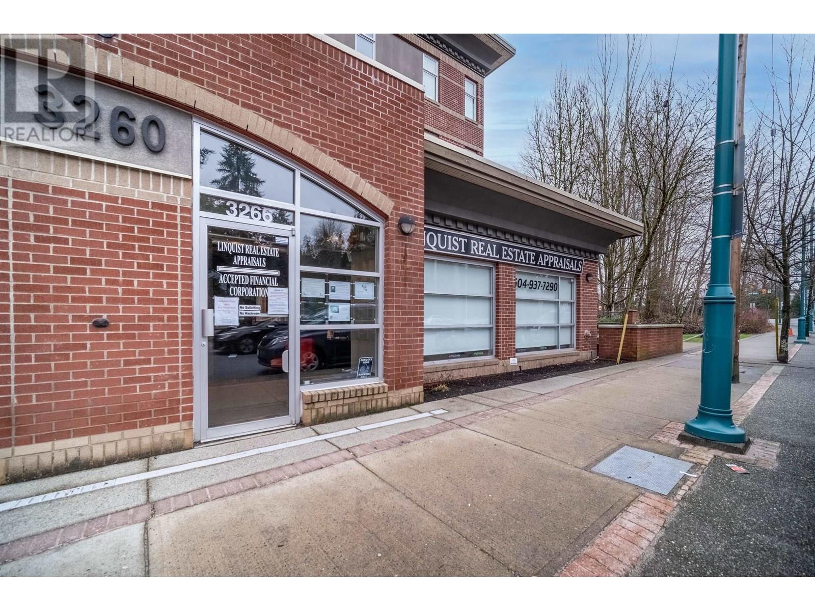3266 ST JOHNS STREET, Port Moody, British Columbia