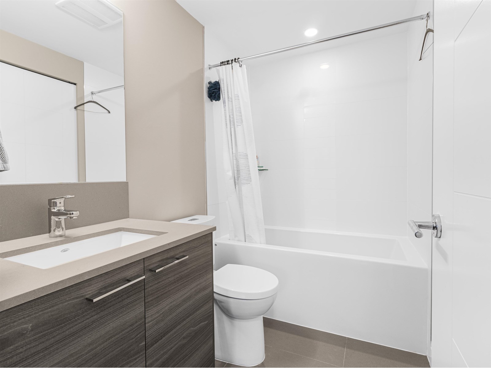 626 13963 105 Boulevard, Surrey, British Columbia  V3T 0M9 - Photo 10 - R3023528