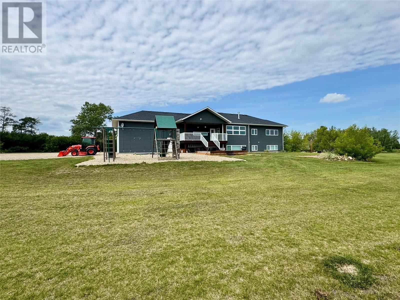 6334 207 Road, dawson creek, British Columbia