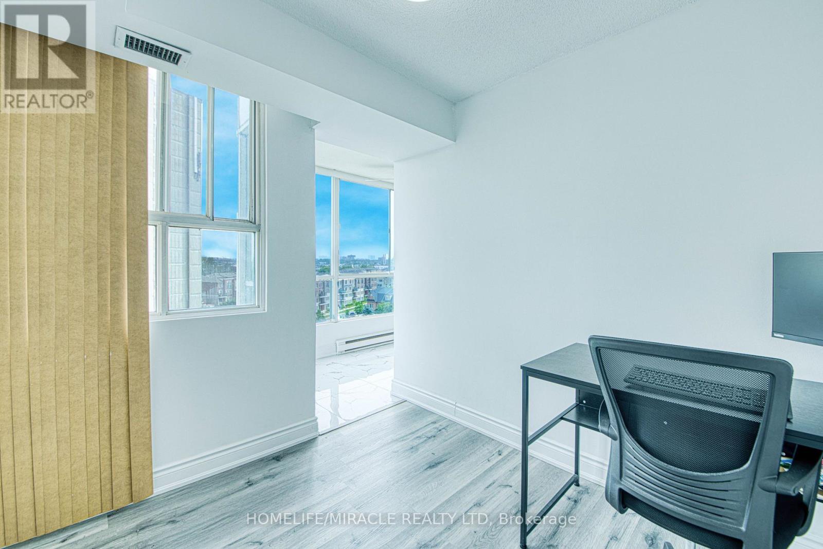 1004 - 3077 Weston Road, Toronto, Ontario  M9M 3A1 - Photo 13 - W12268938