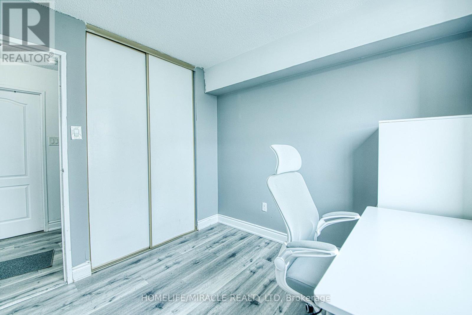 1004 - 3077 Weston Road, Toronto, Ontario  M9M 3A1 - Photo 15 - W12268938
