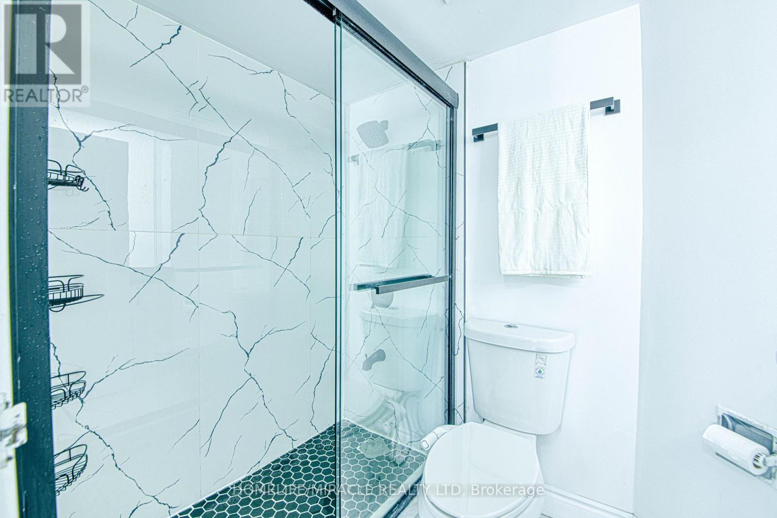 1004 - 3077 Weston Road, Toronto, Ontario  M9M 3A1 - Photo 19 - W12268938