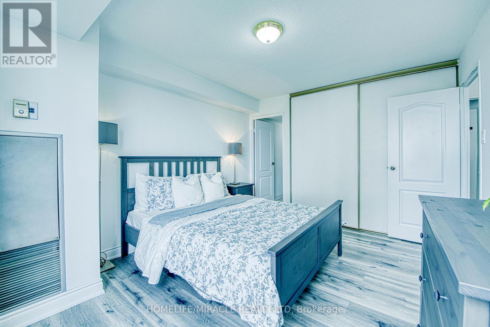 1004 - 3077 Weston Road, Toronto, Ontario  M9M 3A1 - Photo 21 - W12268938