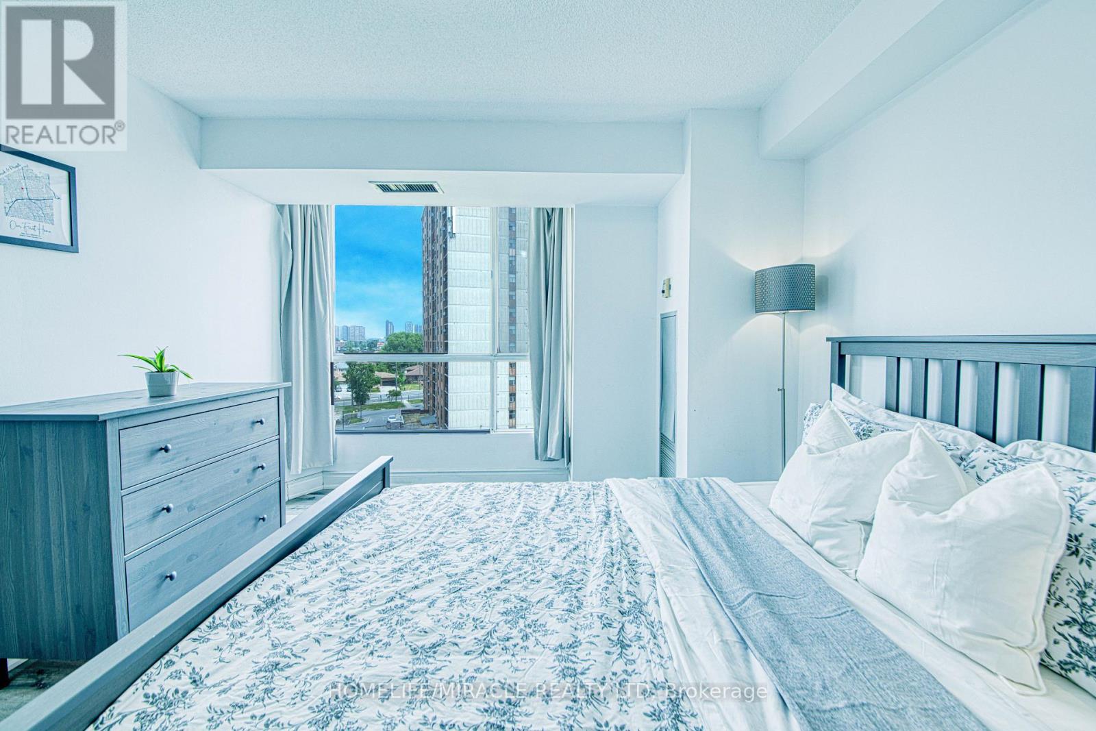 1004 - 3077 Weston Road, Toronto, Ontario  M9M 3A1 - Photo 23 - W12268938