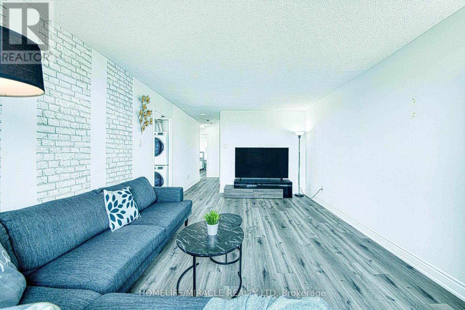 Property at 1004 - 3077 WESTON ROAD image 4