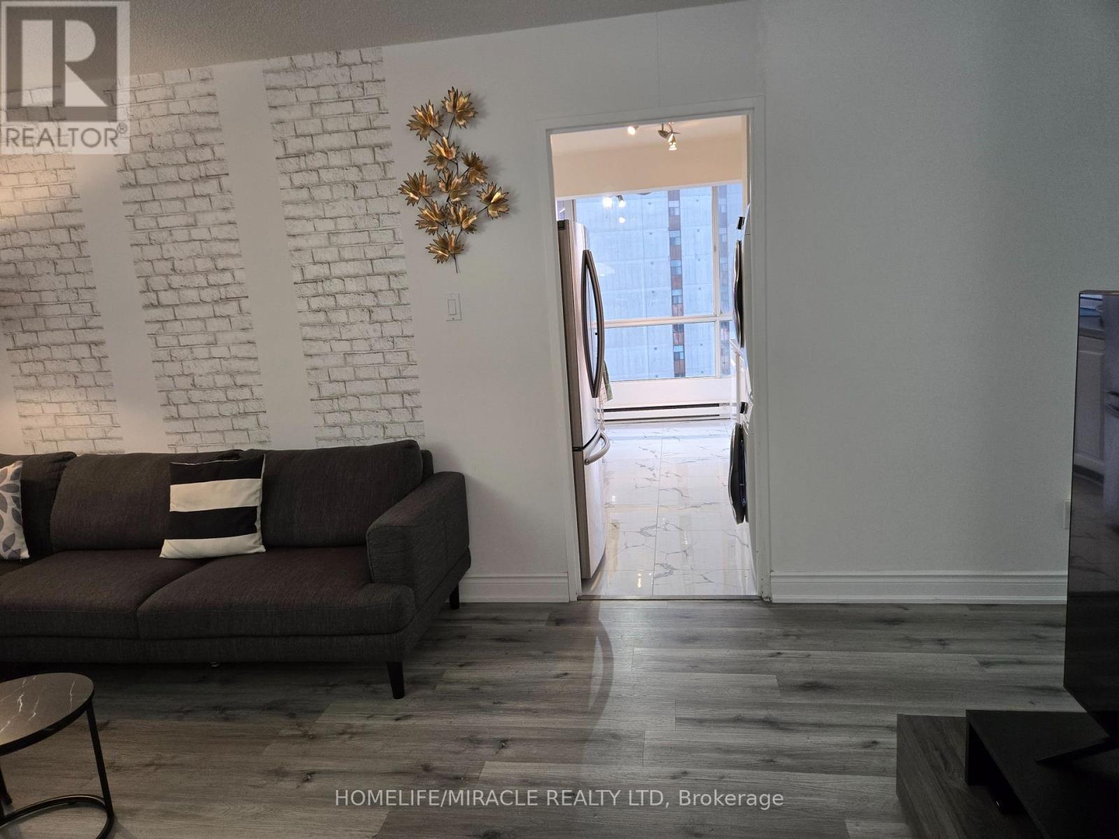 1004 - 3077 Weston Road, Toronto, Ontario  M9M 3A1 - Photo 6 - W12268938
