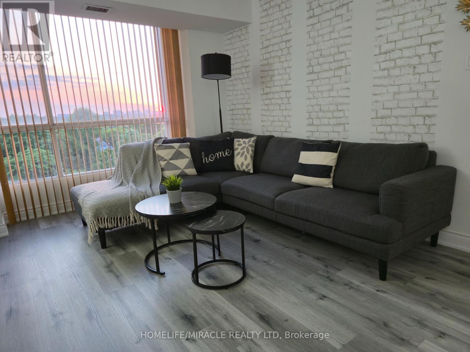 1004 - 3077 Weston Road, Toronto, Ontario  M9M 3A1 - Photo 9 - W12268938
