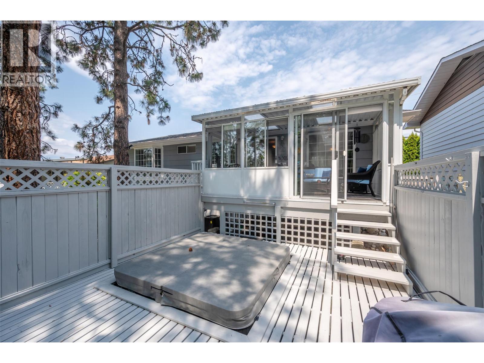 1598 Carmi Avenue, Penticton, British Columbia  V2A 6M8 - Photo 33 - 10355070